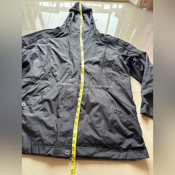 St.John’s Bay woman reversible utility jacket black gray cinched waist size 1X - Picture 16 of 16